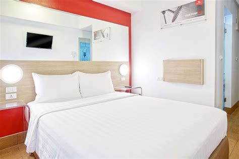 cheap hotel near naia terminal 1|5 best hotels near Ninoy Aquino International Airport.